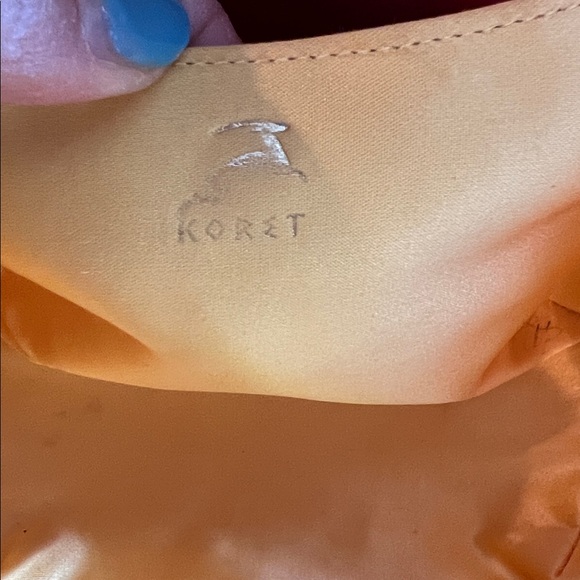 Koret Vintage Gold-Tone Basketweave Handbag - Picture 5 of 6